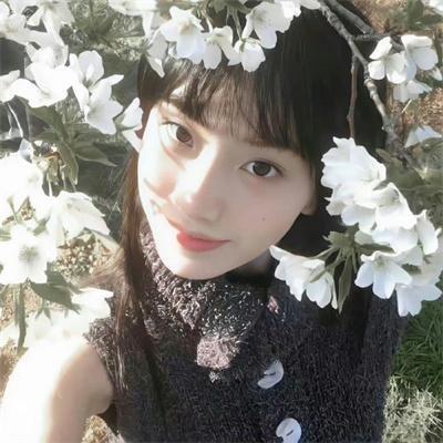 吞噬太阳的女子